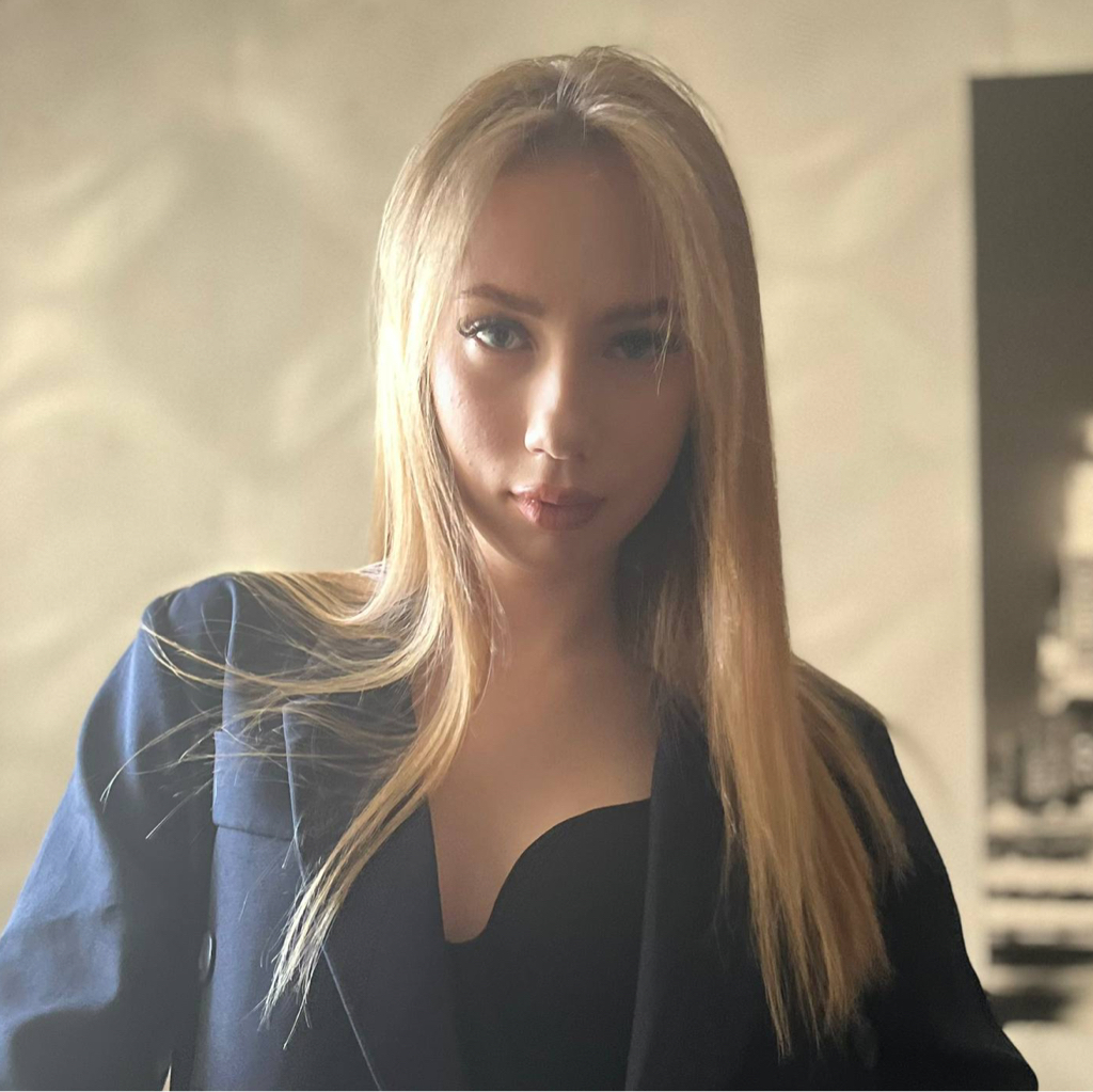 Алена