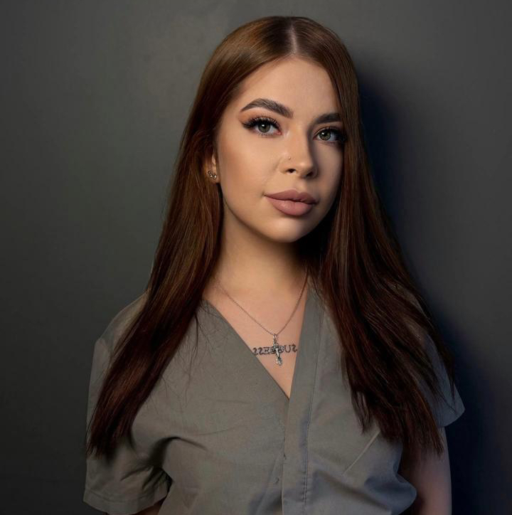 Хмелевская Алина