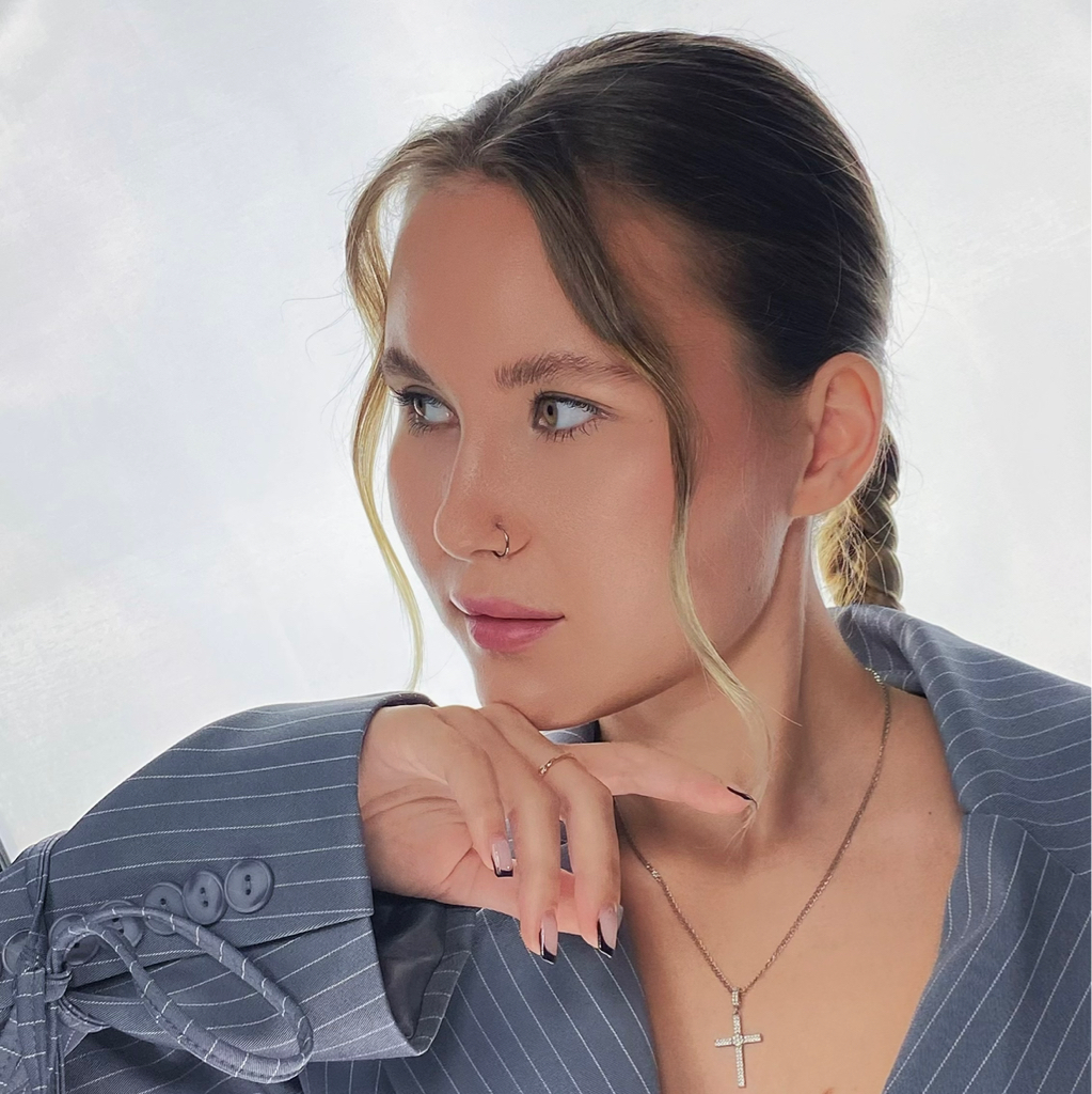 Карина