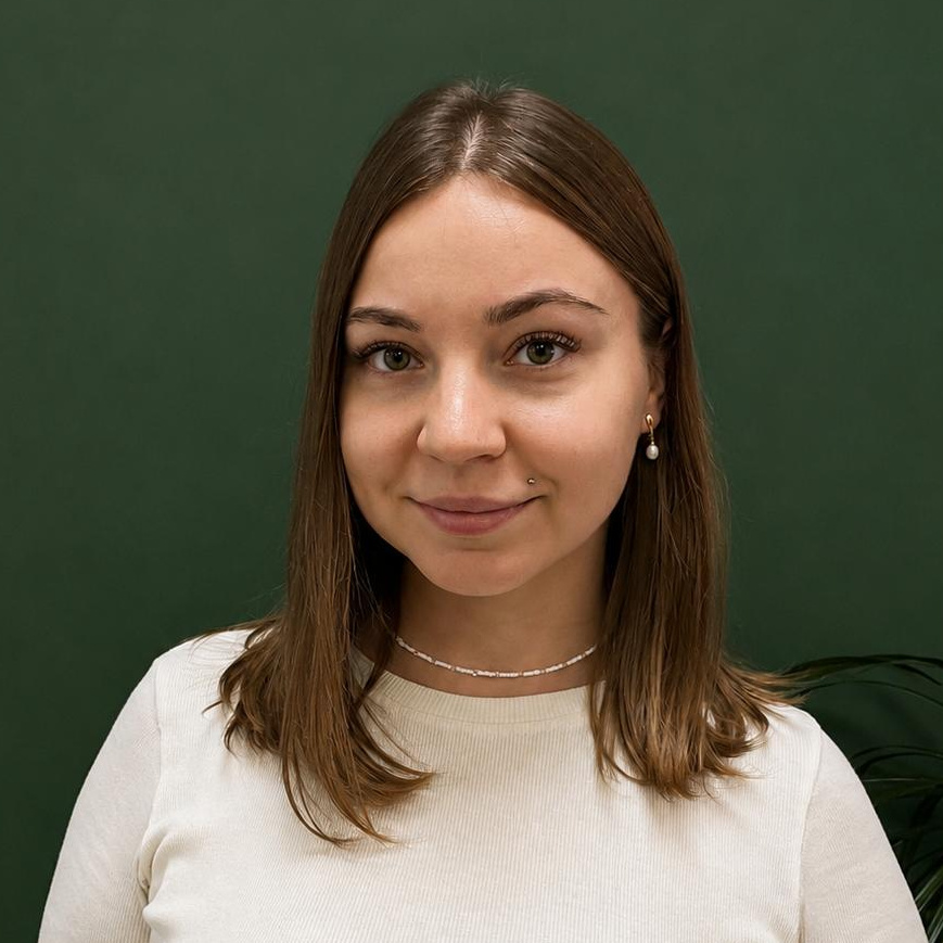 Алёна