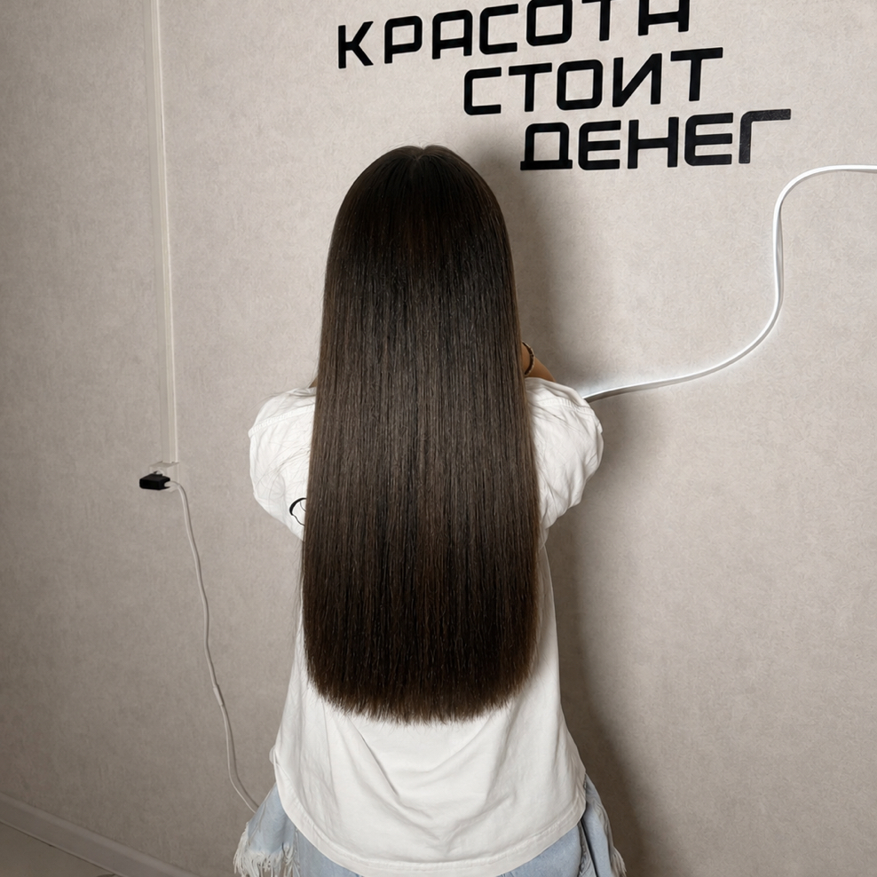 Кератиновое выпрямление волос