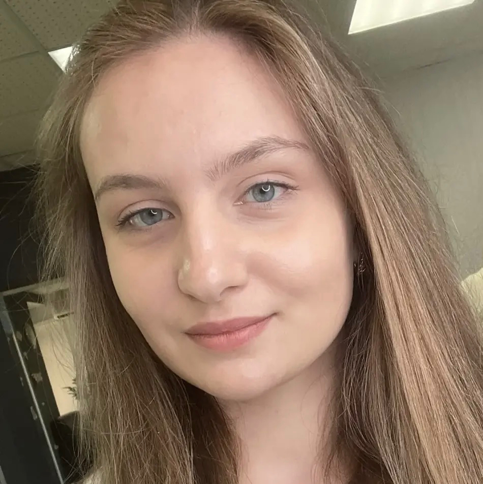 Алина