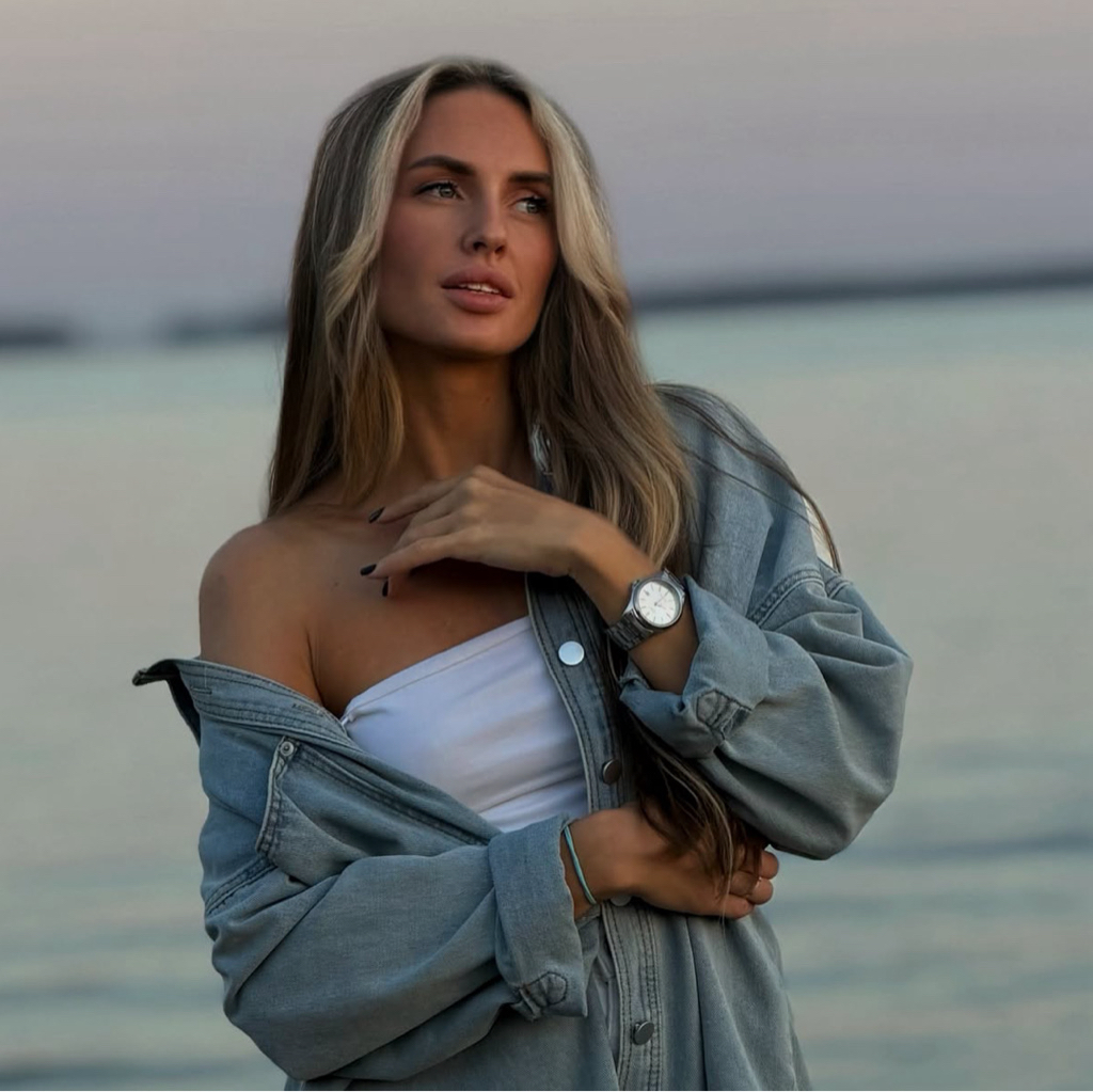 Алёна Елесина