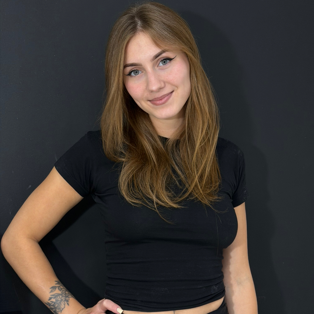 Челюстникова Александра