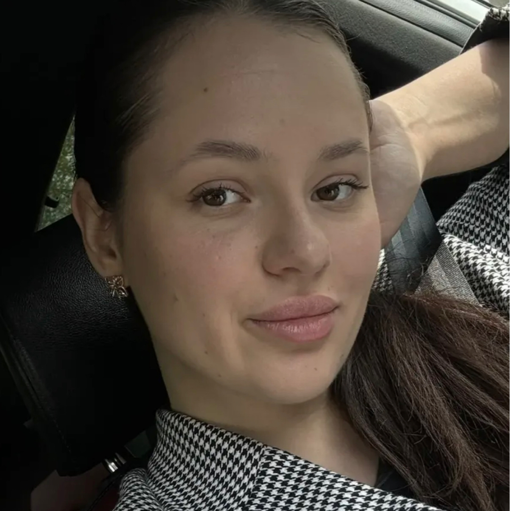 Лэшмейкер Юлия