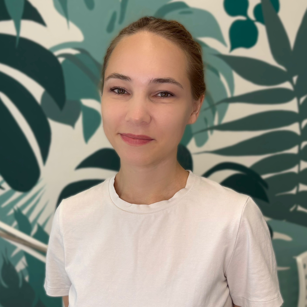 Кокорина Елена